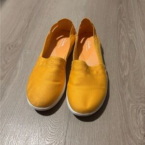 Clarks Yellow Cloudsteppers Casual Slip-On